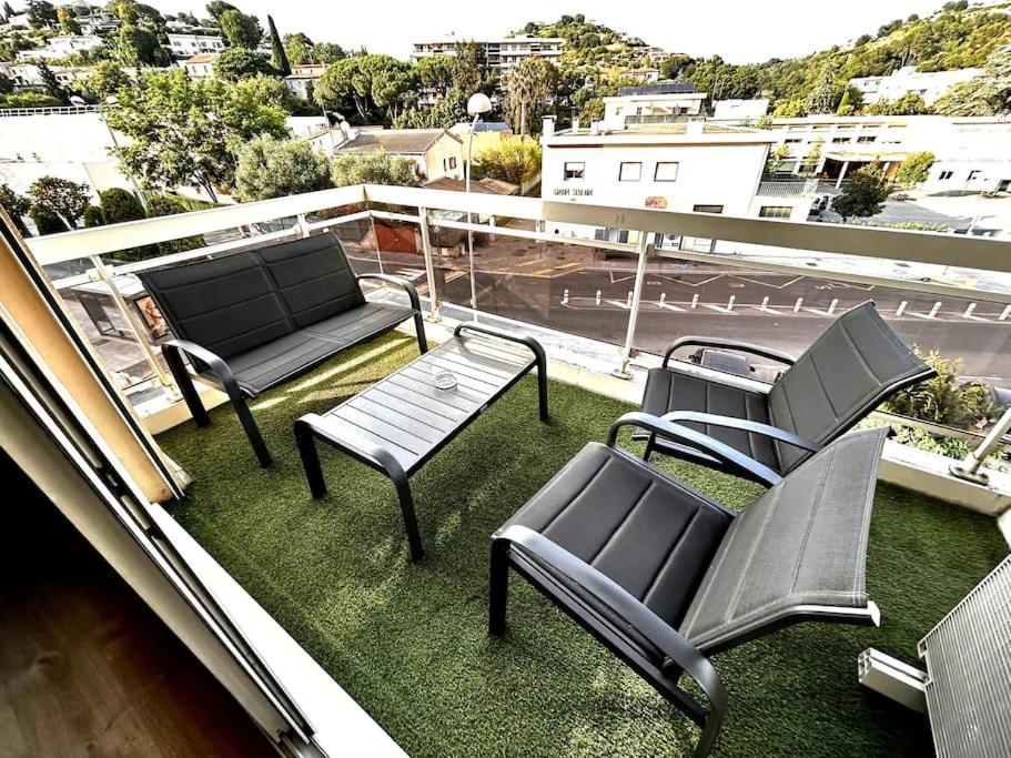 Superbe Studio Climatise Avec Terrasse Proche Mer Cagnes-sur-Mer Bagian luar foto